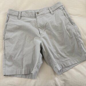 Lululemon Commission Classic-Fit Short 7" - Size 30 - Off White Light Grey